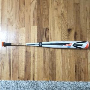 Easton Mako